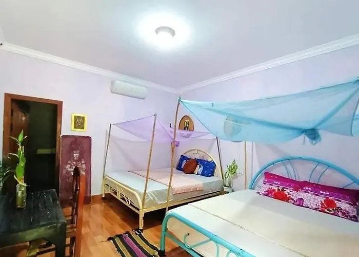 Monyharch Angkor Homestay, *